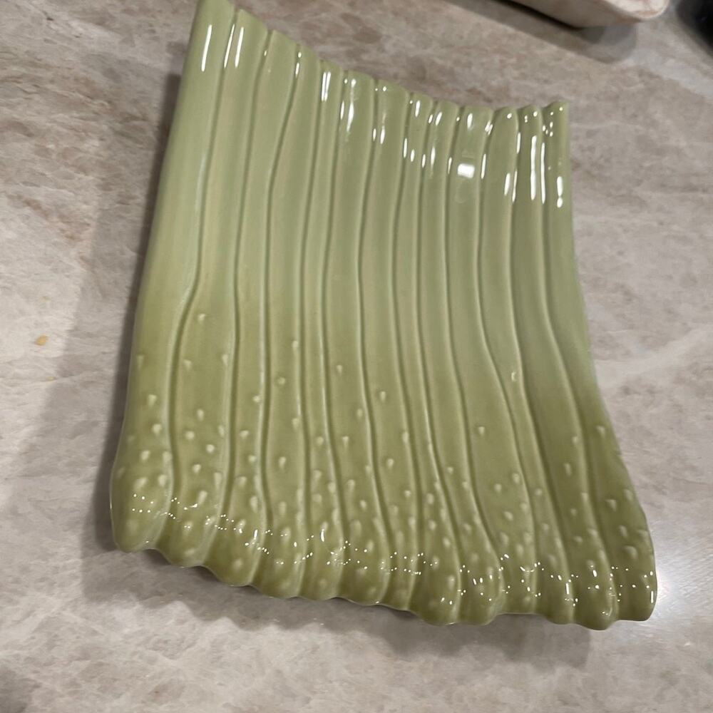 Vtg Calif Pottery Asparagus green tray